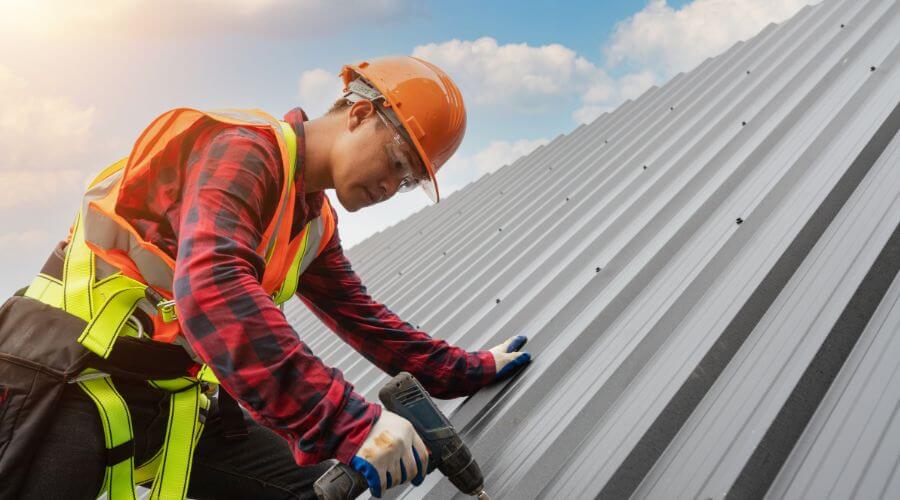 Professional Emergency Roof Repairs services in Merritt, MI